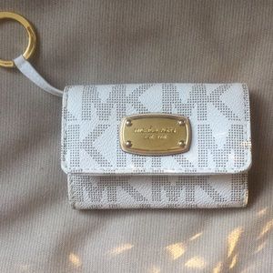 Michael Kors Key chain holder